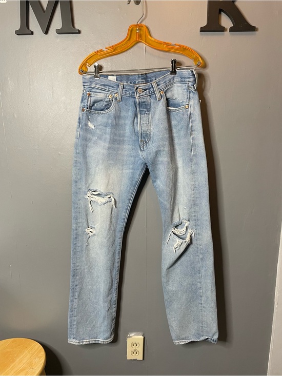 Levi's Other - Levi's 501 Light Blue Distressed Men's‎ Jeans 32x32